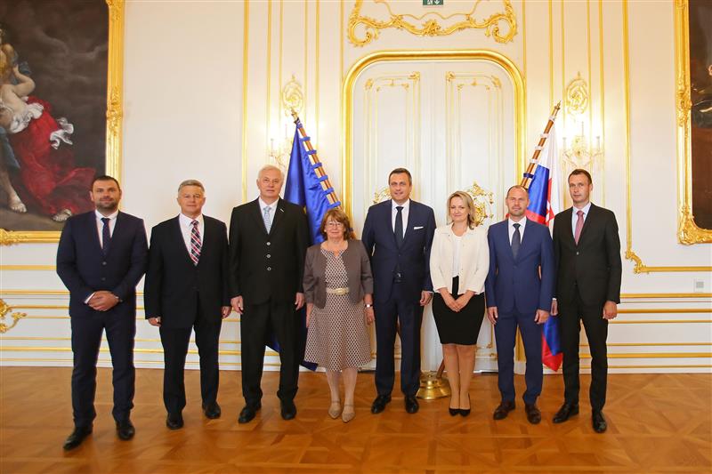 Vyhlásenie Zväzu cestovného ruchu k stretnutiu s predsedom NR SR Andrejom Dankom