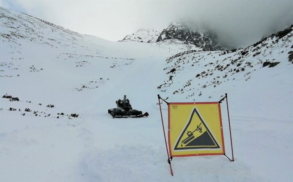 Pošepkajte svojim lyžiam, lyžovačka v Lomnickom sedle štartuje už v sobotu!