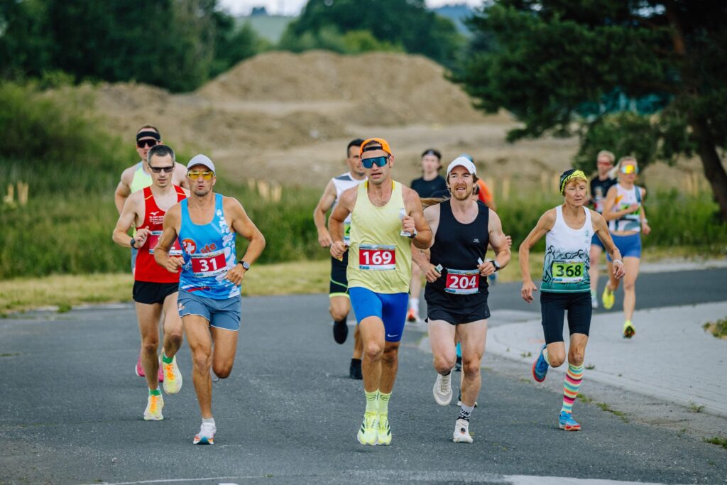 Malý štrbský maratón na 47. ročníku privítal rekordných 820 bežcov. Zvíťazili Marián Zimmermann a Magdalena Patas
