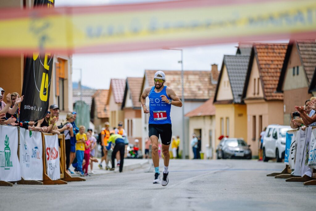 Malý štrbský maratón na 47. ročníku privítal rekordných 820 bežcov. Zvíťazili Marián Zimmermann a Magdalena Patas