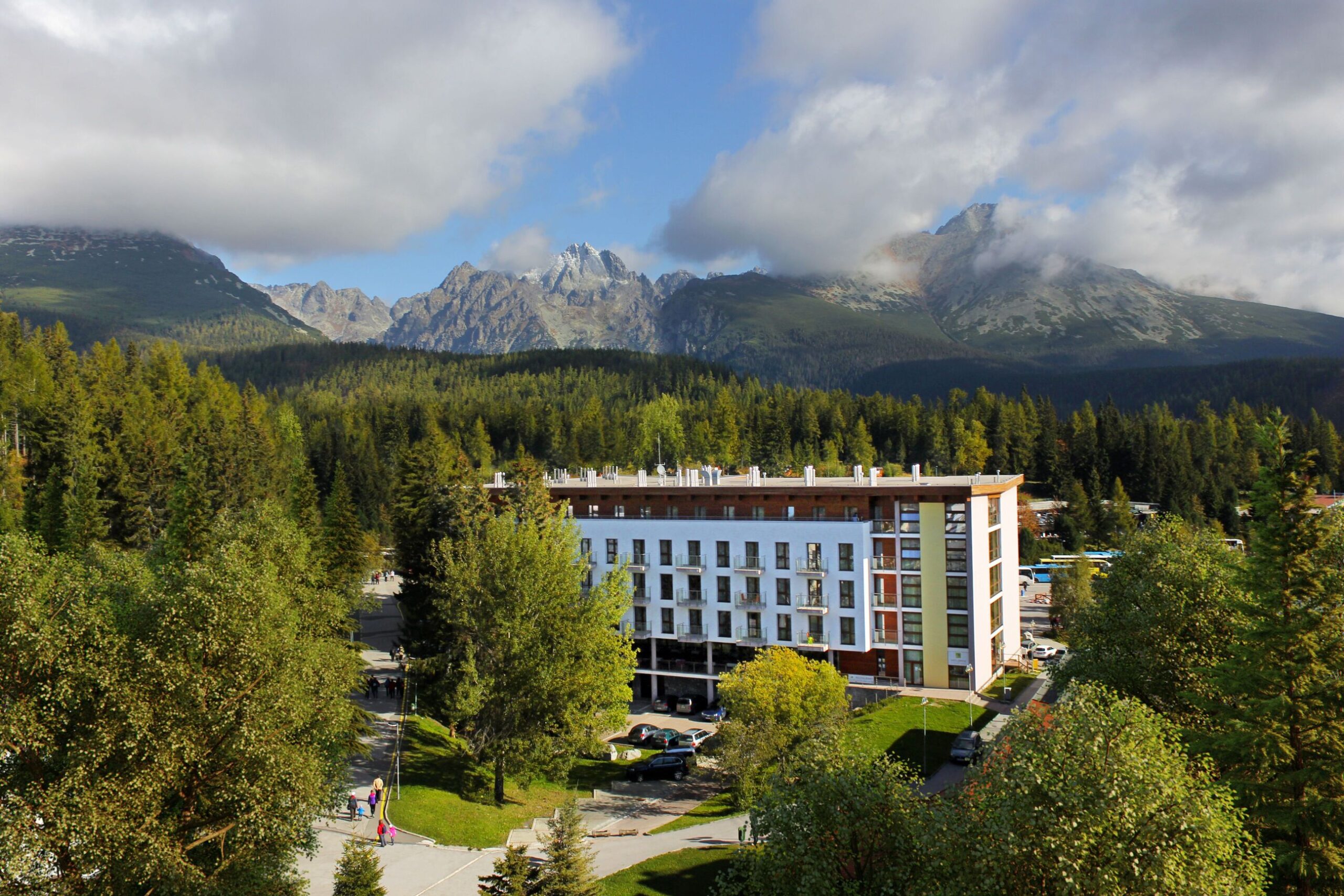Hotel CROCUS ****