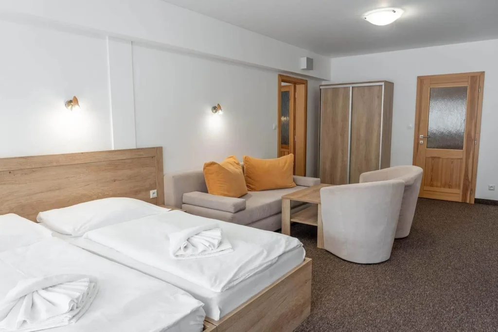 Hotel TOLIAR***