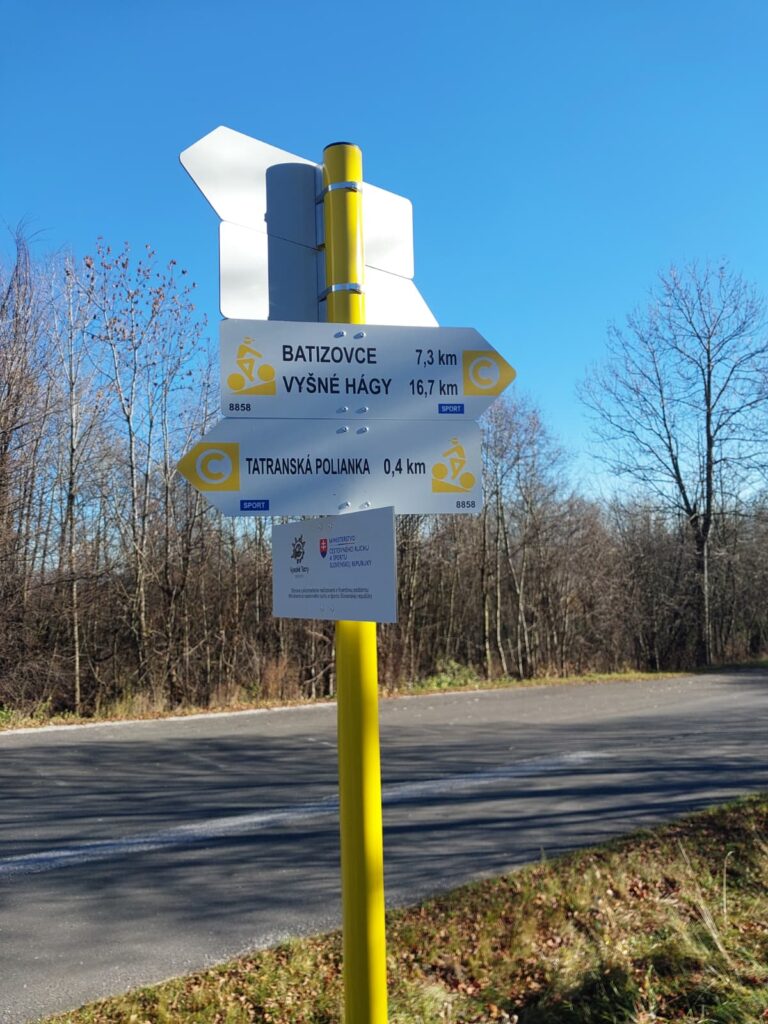 8858_Vyšné Hágy – Batizovce - Tatranská Polianka