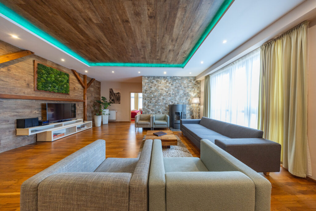 Hotel CROCUS ****