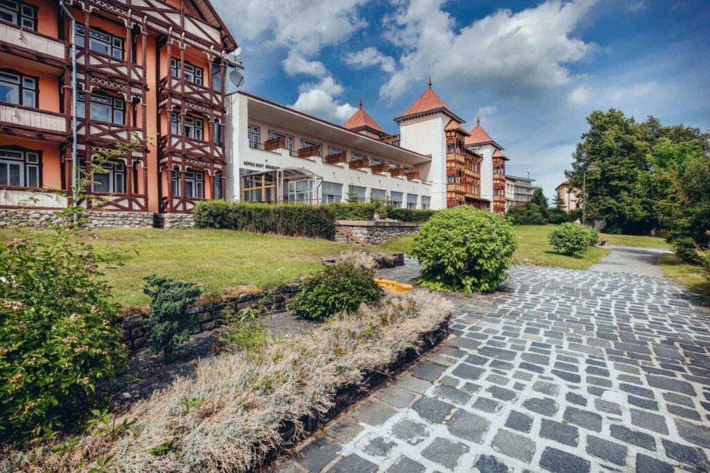 Kúpeľný hotel Branisko