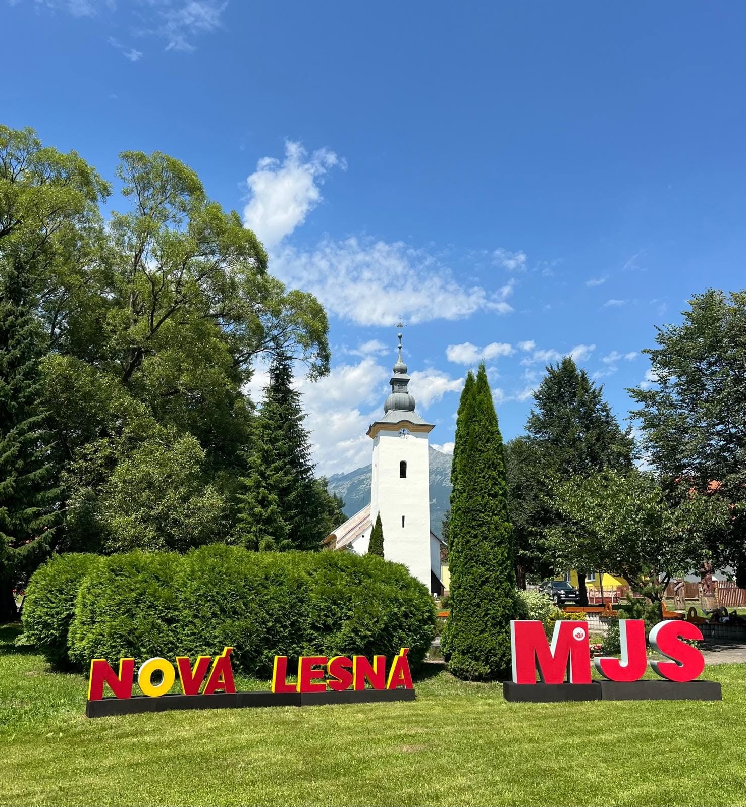 Nová Lesná_park