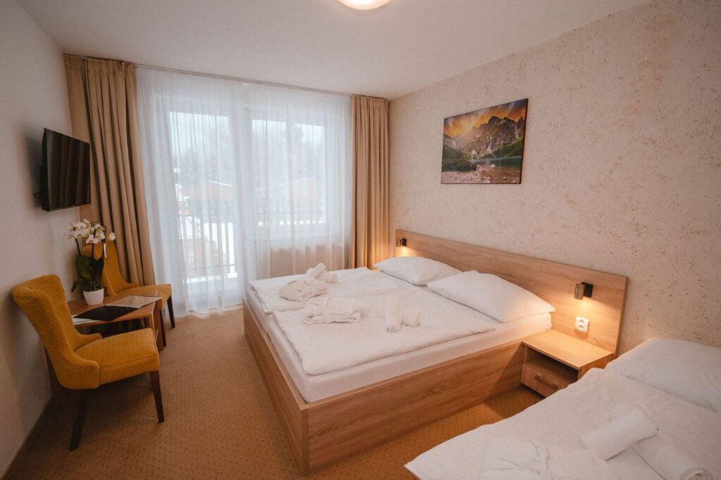 Hotel LESANA****