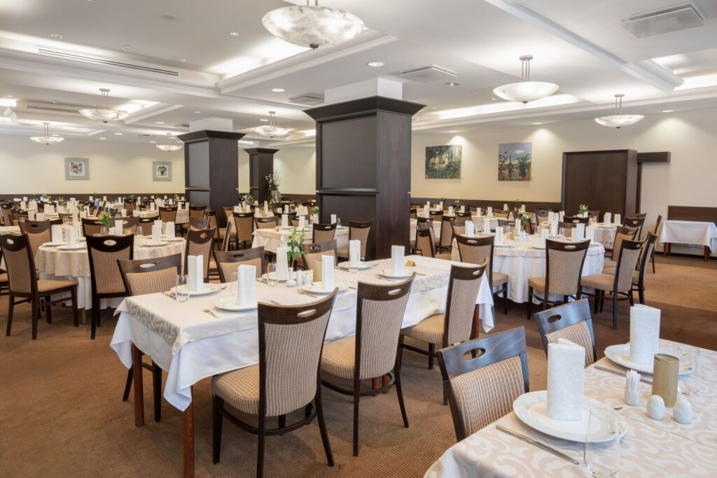 Reštaurácia Savarin – Grand Hotel Bellevue